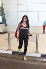 Shruti Haasan snapped at Airport on 20th Feb 2016